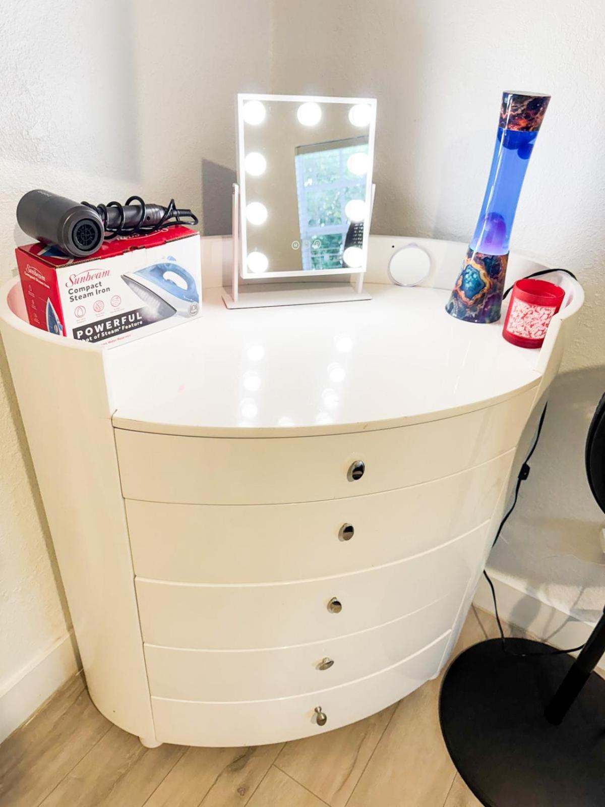 Deluxe Room In Best Location Miami In A 2 Bedrooms Unit - Parking, Laundry And Luggage Storage Exterior photo